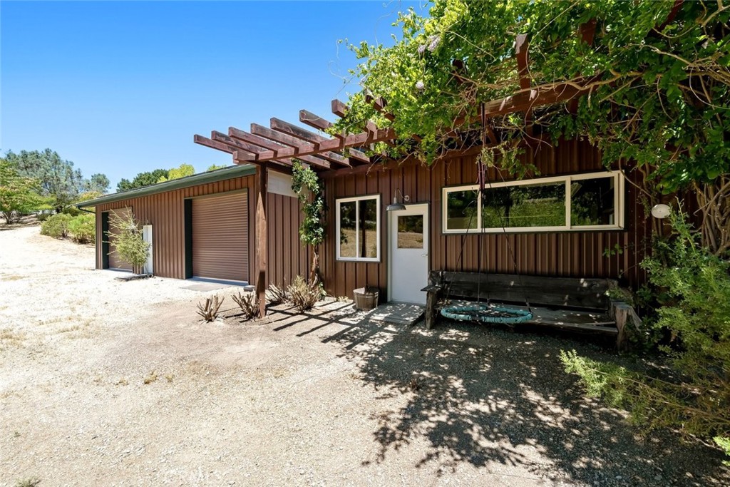 1457 Brambles Ct, Templeton, CA 93465