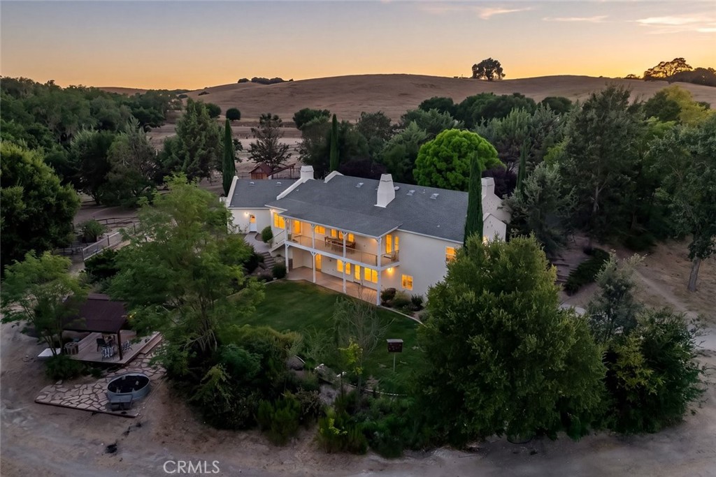 1457 Brambles Ct, Templeton, CA 93465