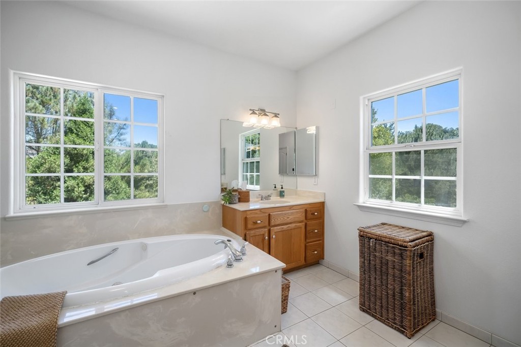 1457 Brambles Ct, Templeton, CA 93465