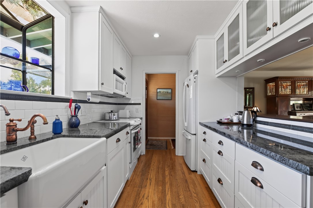 2599 Helena St, San Luis Obispo, CA 93401