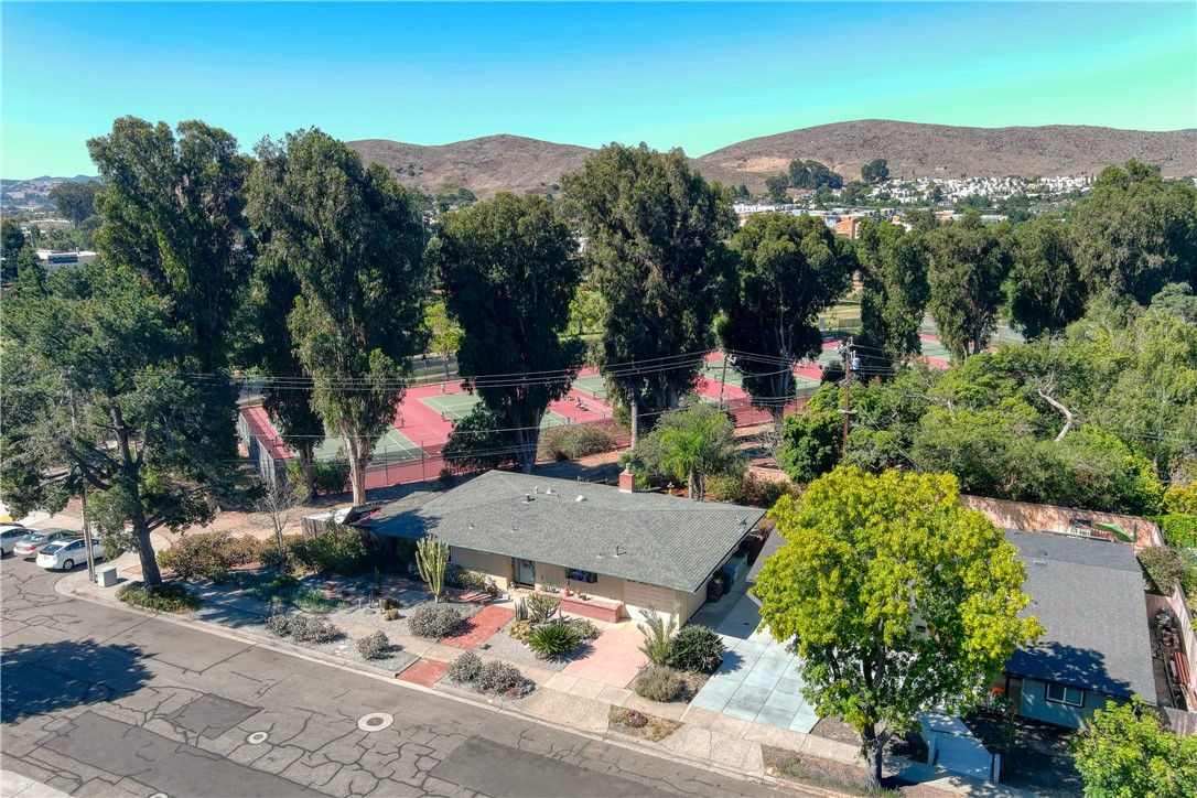 2599 Helena St, San Luis Obispo, CA 93401