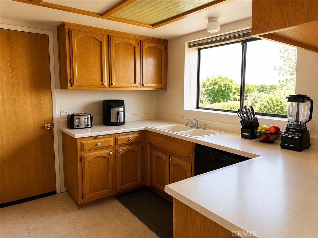 5430 Fa-Rousse, Paso Robles, CA 93446