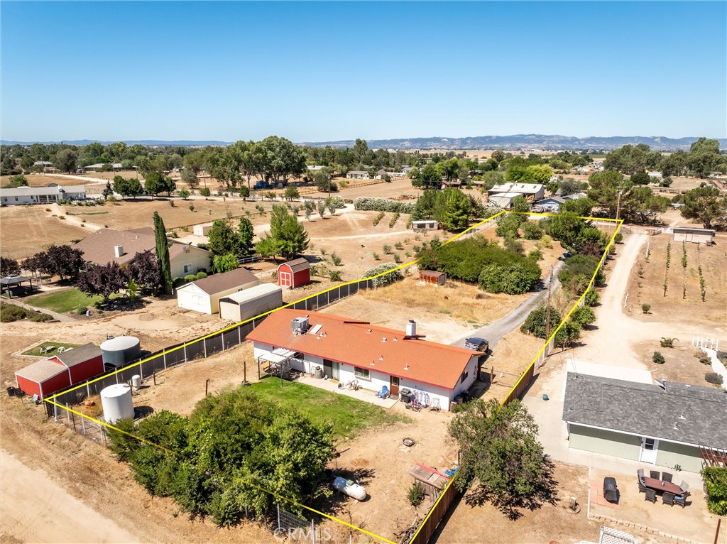 5430 Fa-Rousse, Paso Robles, CA 93446