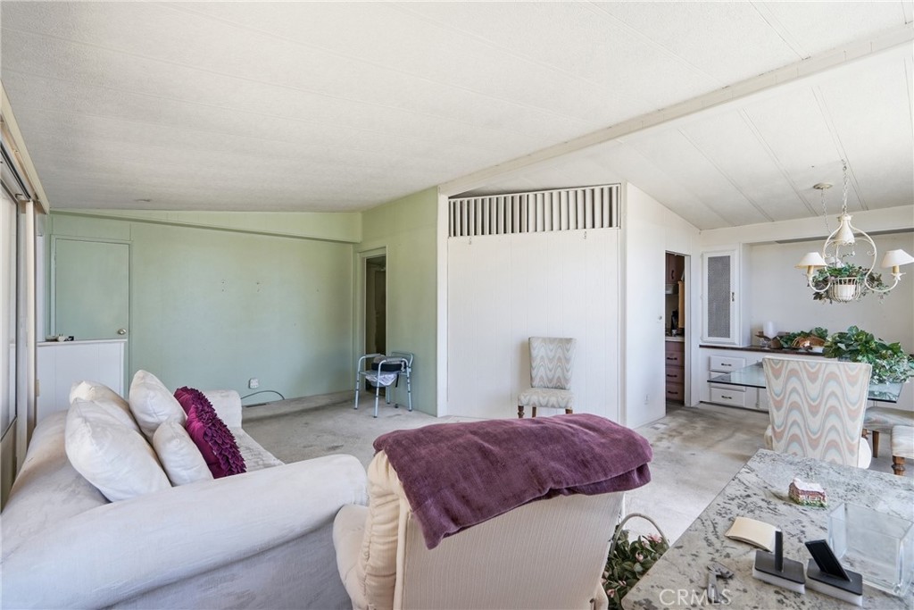 20 Via Santa Barbara #20, Paso Robles, CA 93446