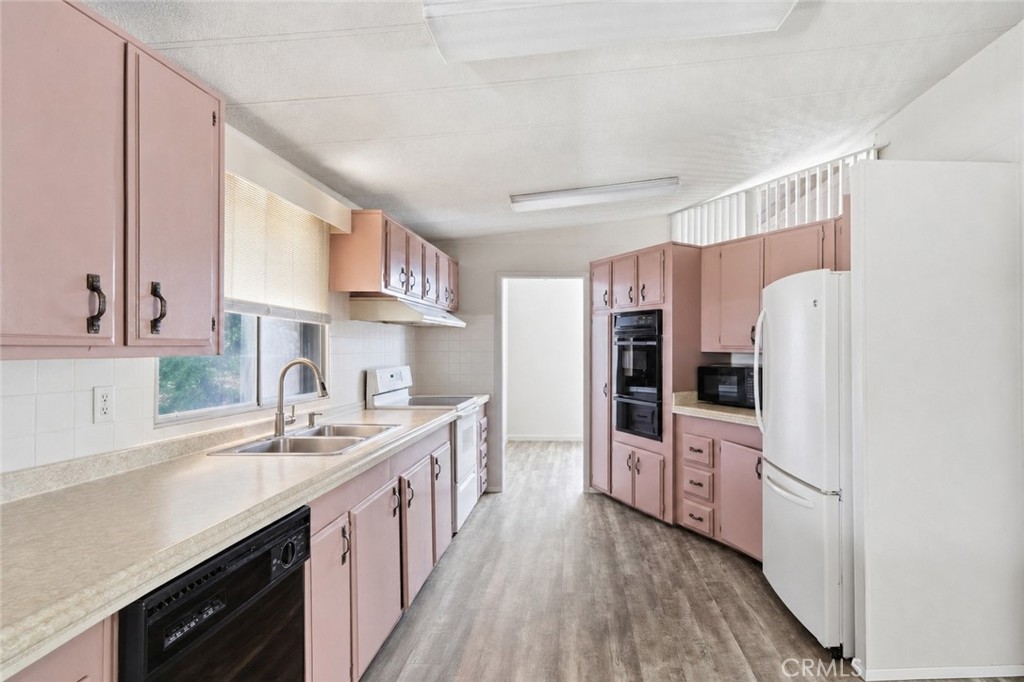 20 Via Santa Barbara #20, Paso Robles, CA 93446