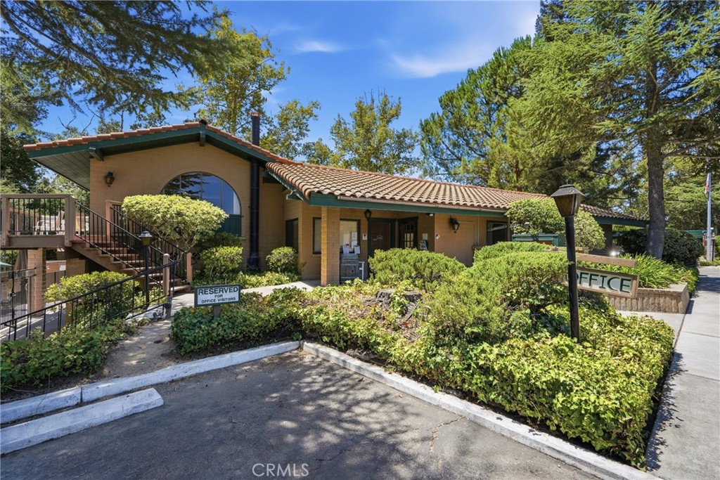 20 Via Santa Barbara #20, Paso Robles, CA 93446