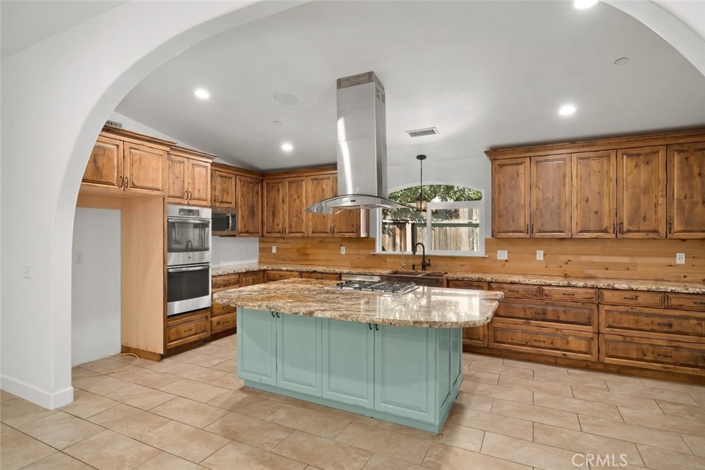726 Gough Ave, Templeton, CA 93465
