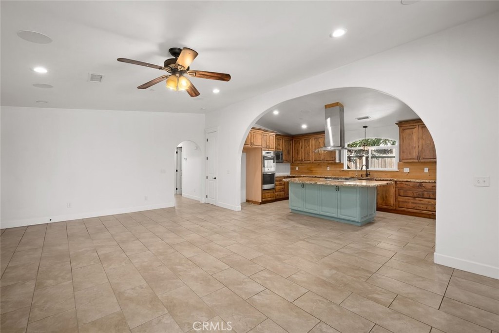 726 Gough Ave, Templeton, CA 93465