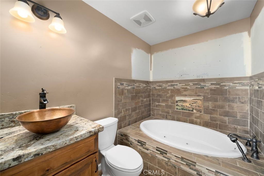 726 Gough Ave, Templeton, CA 93465