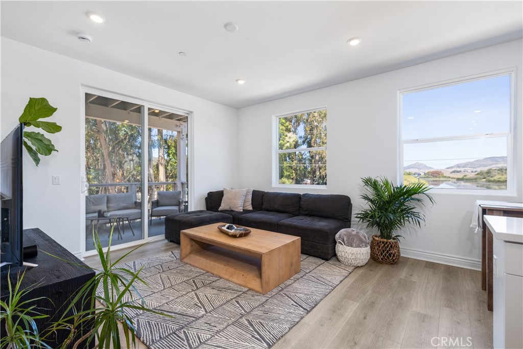 955 Madonna, San Luis Obispo, CA 93405