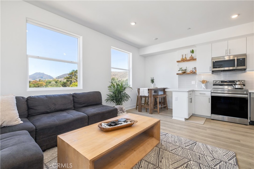 955 Madonna, San Luis Obispo, CA 93405