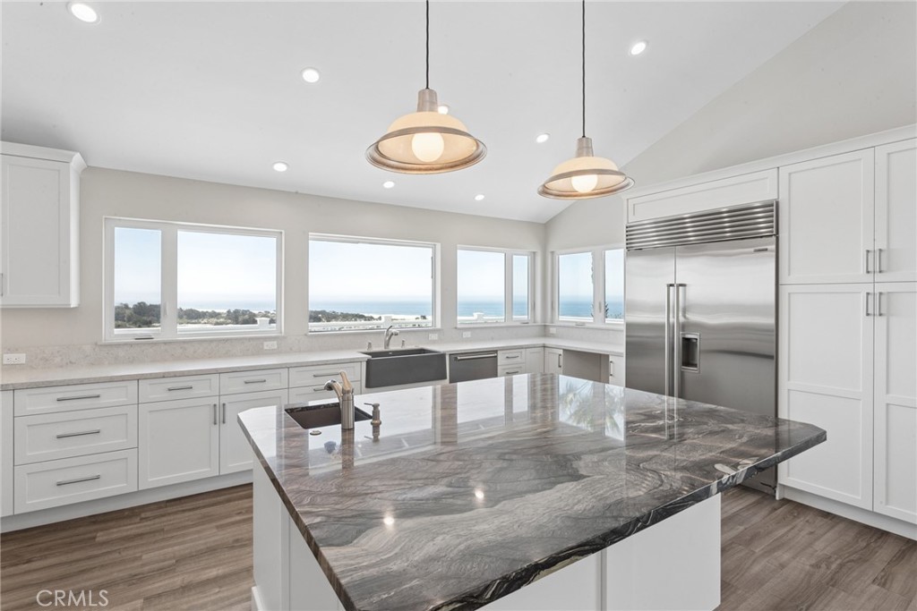 261 Coral Ct, Pismo Beach, CA 93449