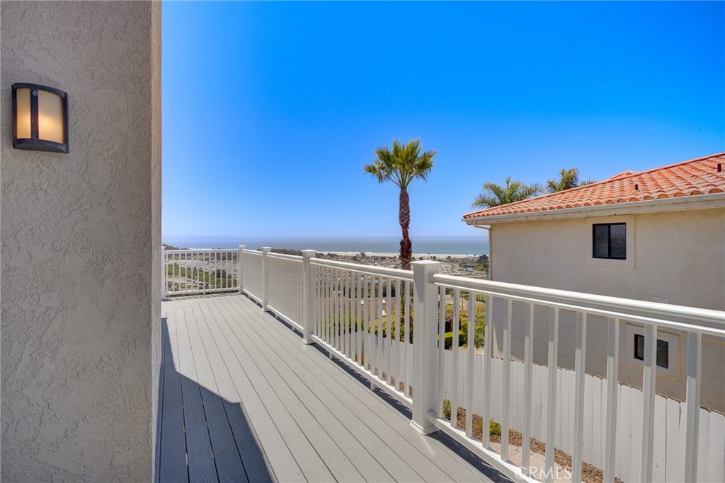 261 Coral Ct, Pismo Beach, CA 93449