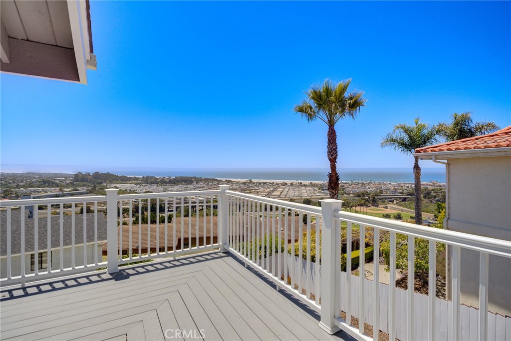 261 Coral Ct, Pismo Beach, CA 93449