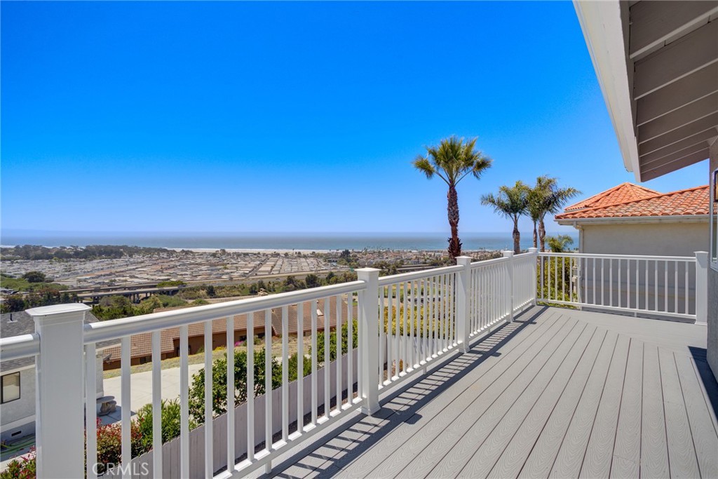 261 Coral Ct, Pismo Beach, CA 93449