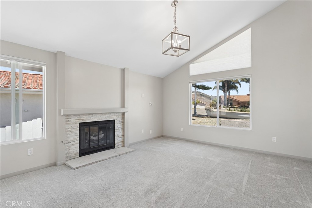 261 Coral Ct, Pismo Beach, CA 93449