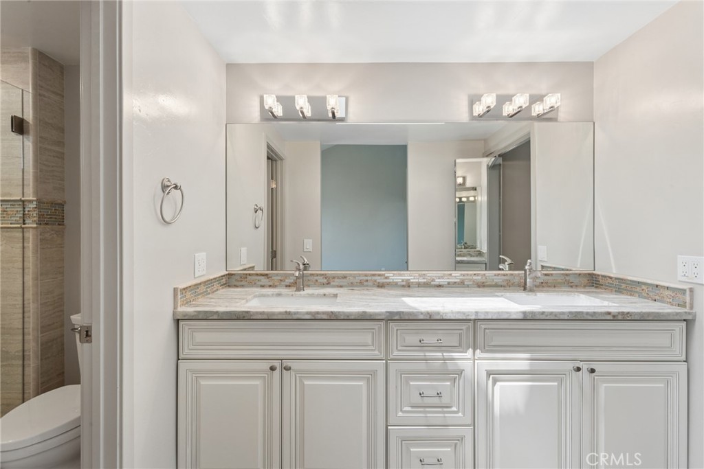 261 Coral Ct, Pismo Beach, CA 93449