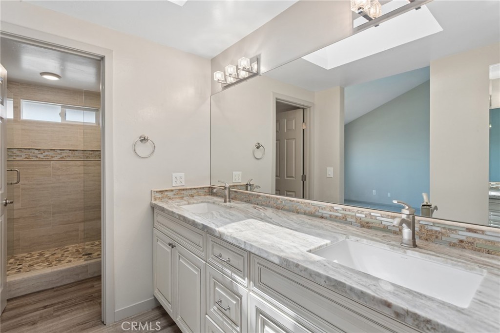 261 Coral Ct, Pismo Beach, CA 93449