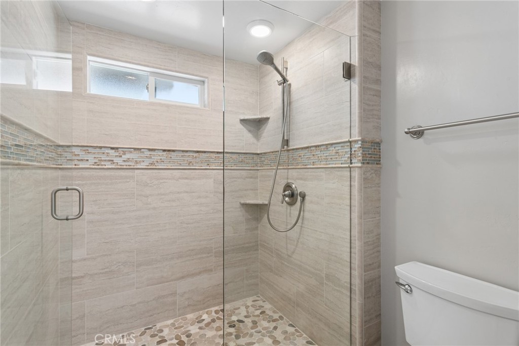 261 Coral Ct, Pismo Beach, CA 93449
