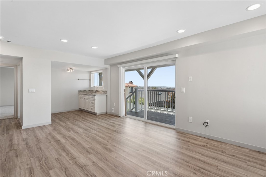 261 Coral Ct, Pismo Beach, CA 93449