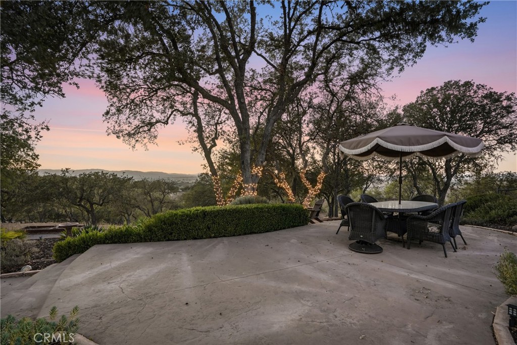 5680 High Ridge, Paso Robles, CA 93446