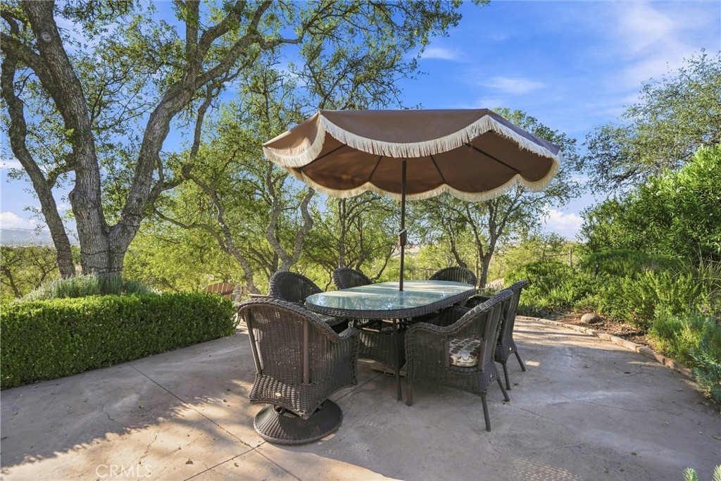 5680 High Ridge, Paso Robles, CA 93446