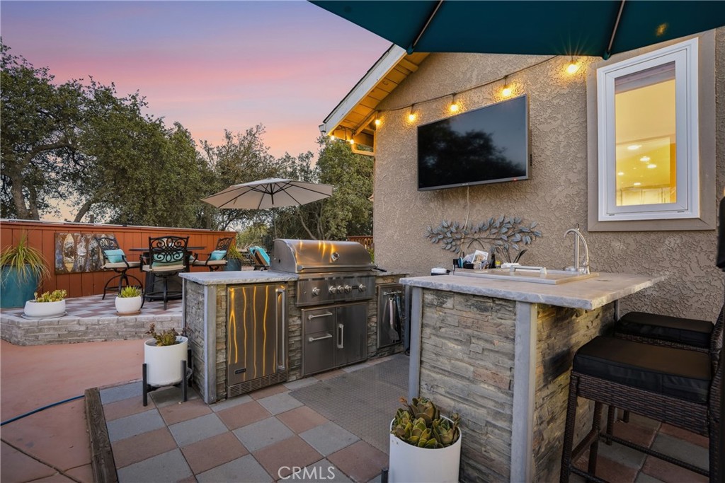 5680 High Ridge, Paso Robles, CA 93446