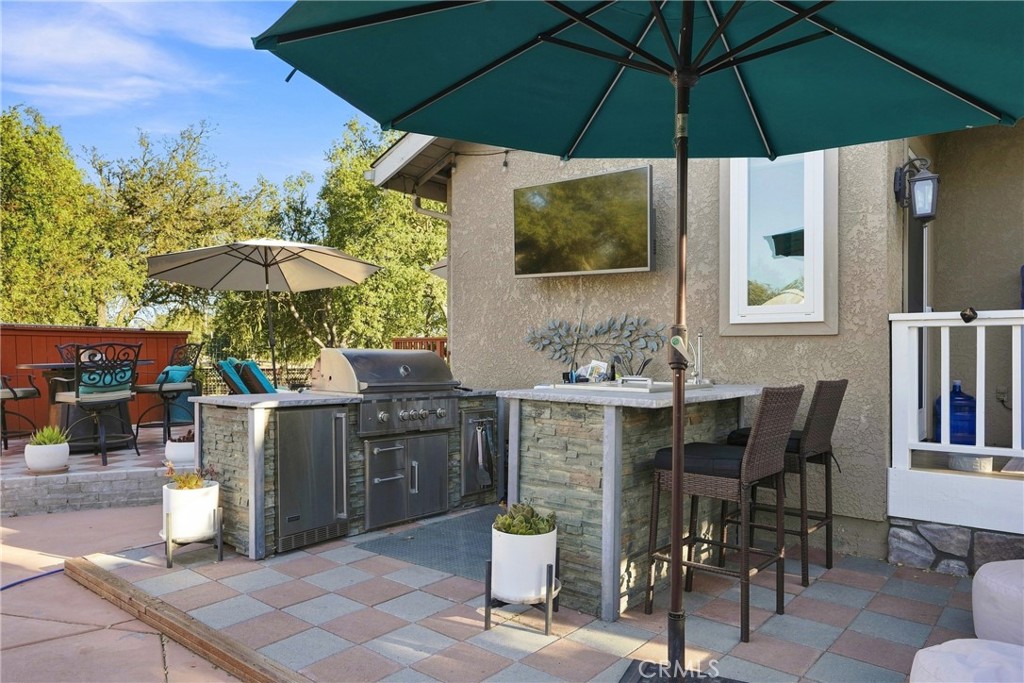 5680 High Ridge, Paso Robles, CA 93446