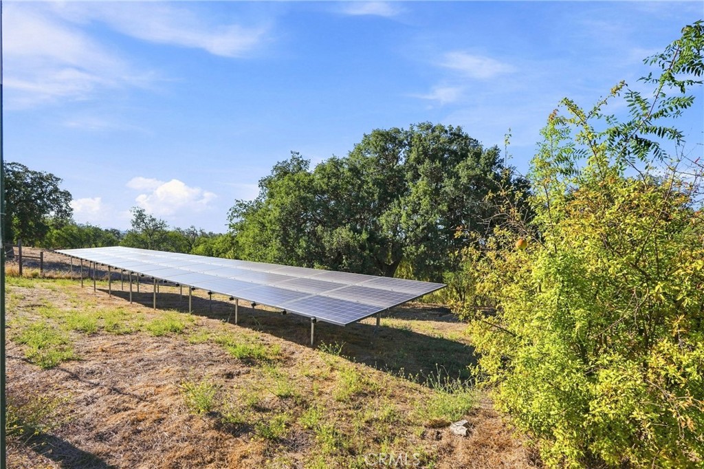 5680 High Ridge, Paso Robles, CA 93446