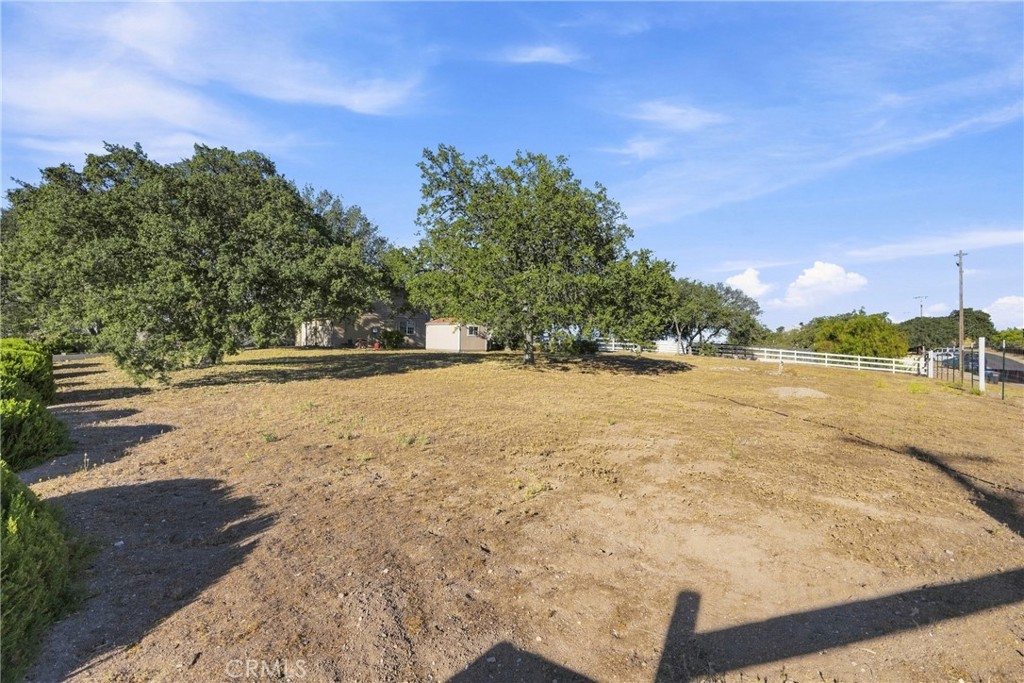 5680 High Ridge, Paso Robles, CA 93446