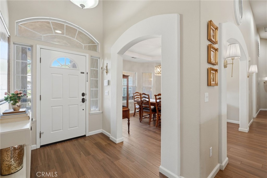 5535 W Vine Ct, Visalia, CA 93291