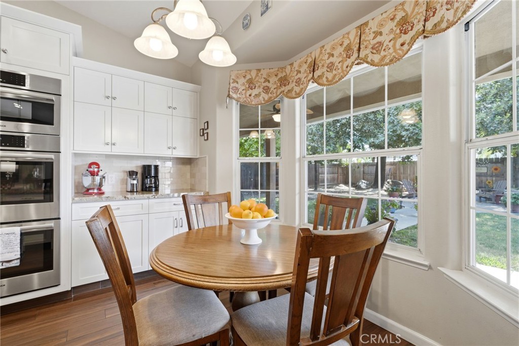 5535 W Vine Ct, Visalia, CA 93291