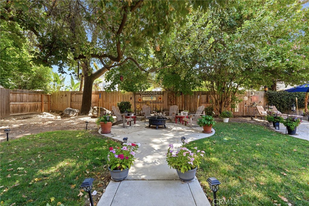 5535 W Vine Ct, Visalia, CA 93291