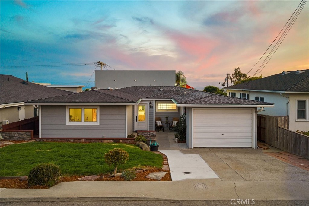 961 Fresno, Pismo Beach, CA 93449