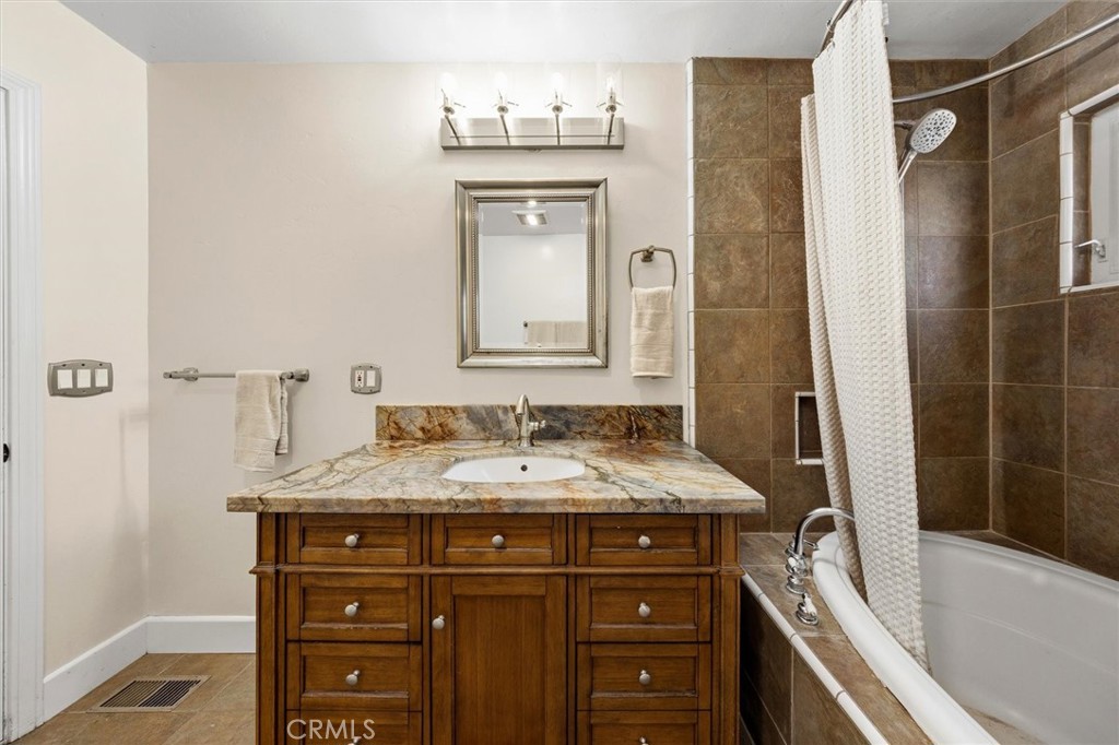 961 Fresno, Pismo Beach, CA 93449