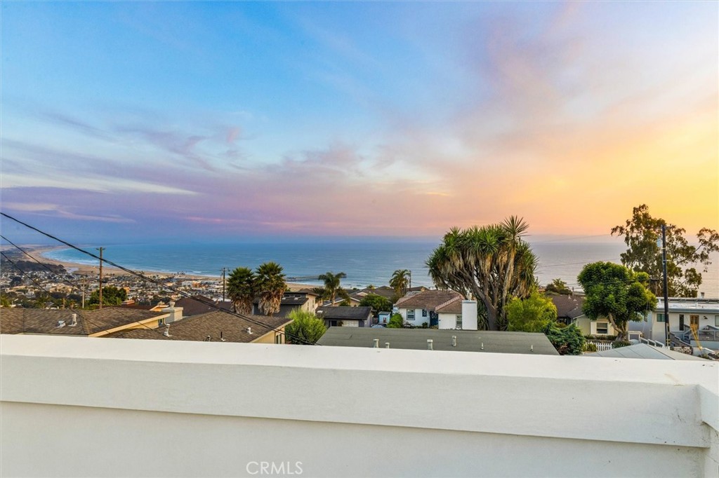961 Fresno, Pismo Beach, CA 93449