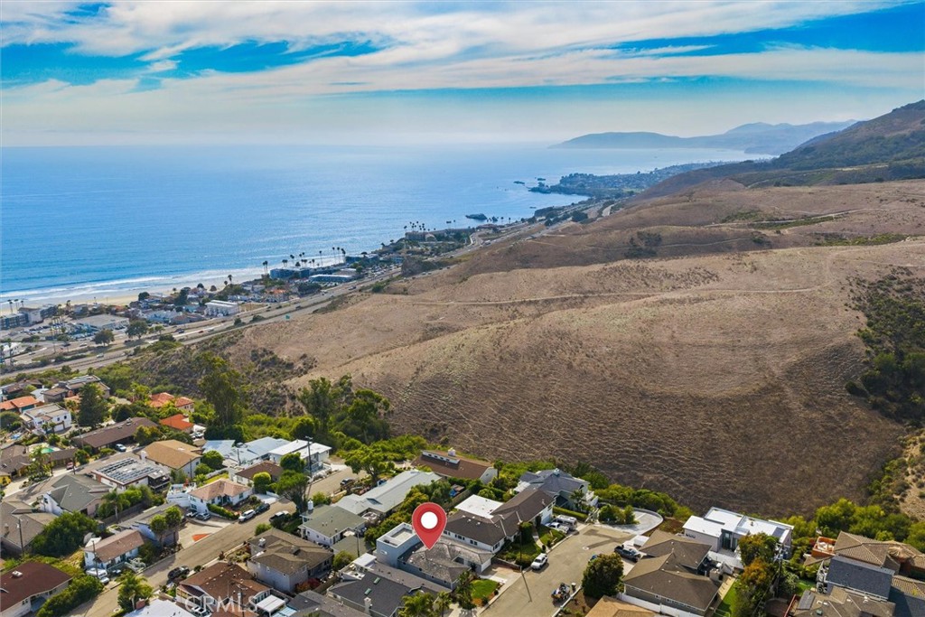 961 Fresno, Pismo Beach, CA 93449