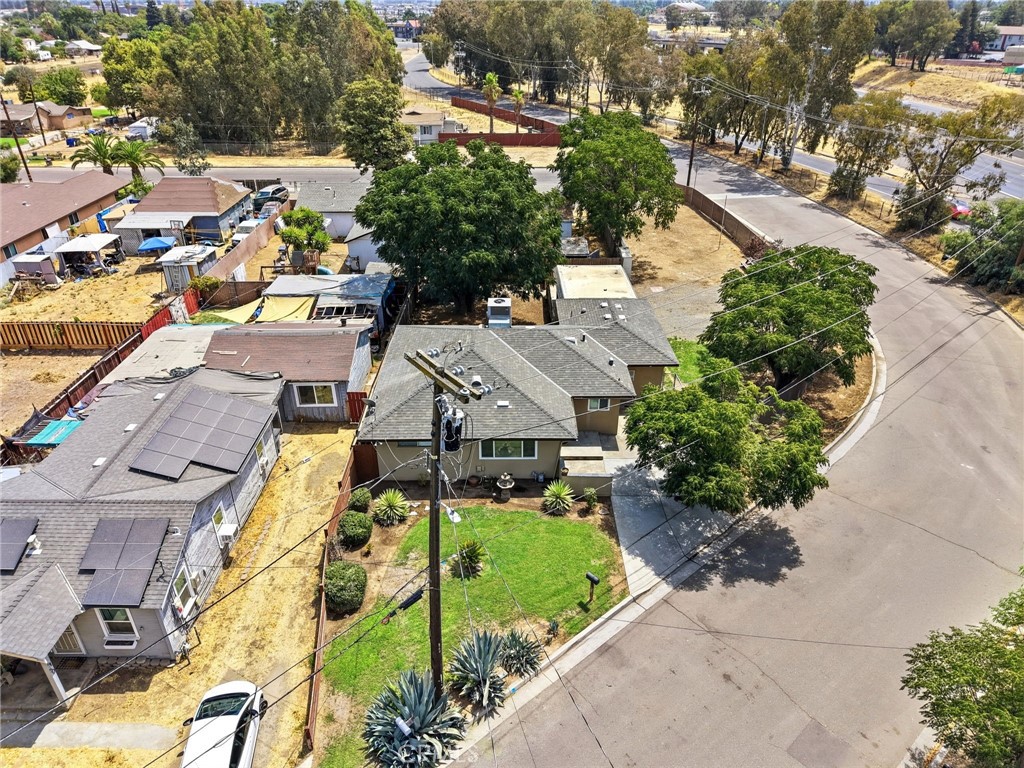5142 N Polk, Fresno, CA 93722