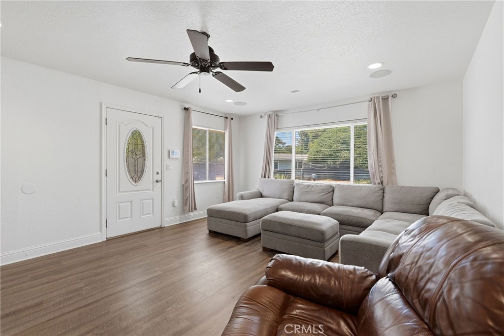 5142 N Polk, Fresno, CA 93722