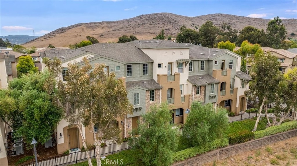 842 Tarragon Ln, San Luis Obispo, CA 93401
