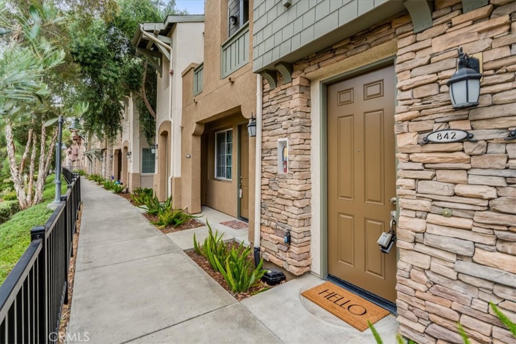 842 Tarragon Ln, San Luis Obispo, CA 93401