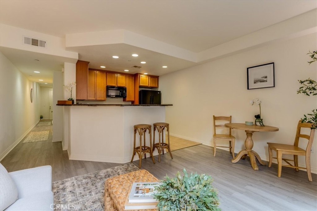 842 Tarragon Ln, San Luis Obispo, CA 93401