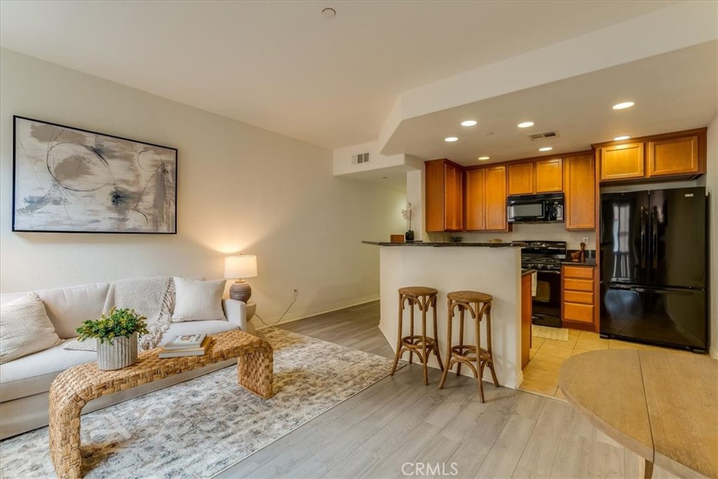 842 Tarragon Ln, San Luis Obispo, CA 93401