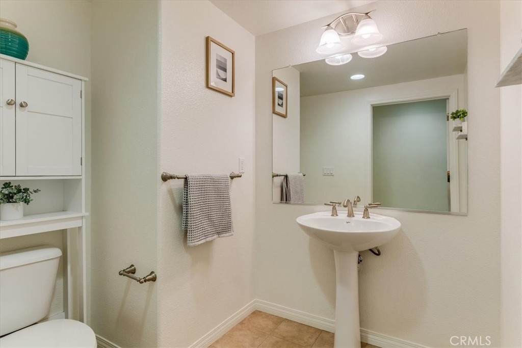 842 Tarragon Ln, San Luis Obispo, CA 93401