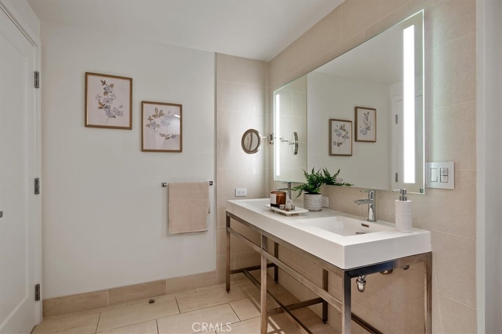 1130 Broad #2, San Luis Obispo, CA 93401