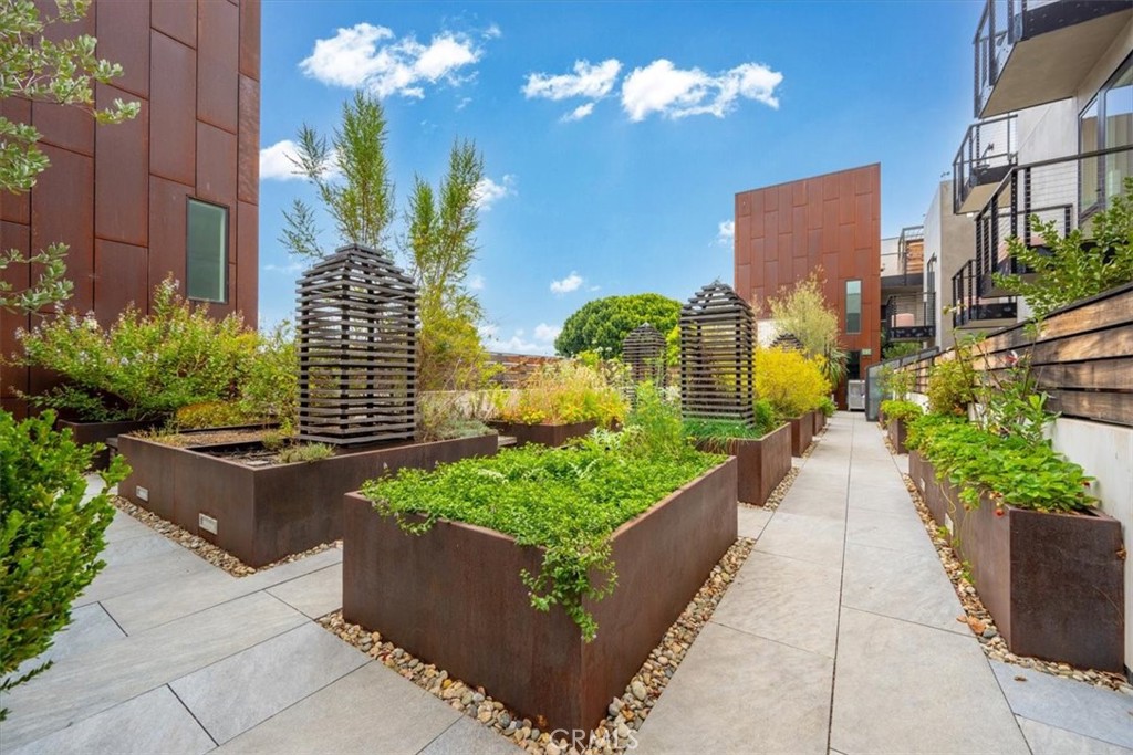 1130 Broad #2, San Luis Obispo, CA 93401