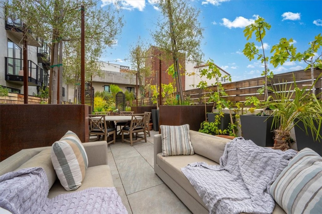 1130 Broad #2, San Luis Obispo, CA 93401