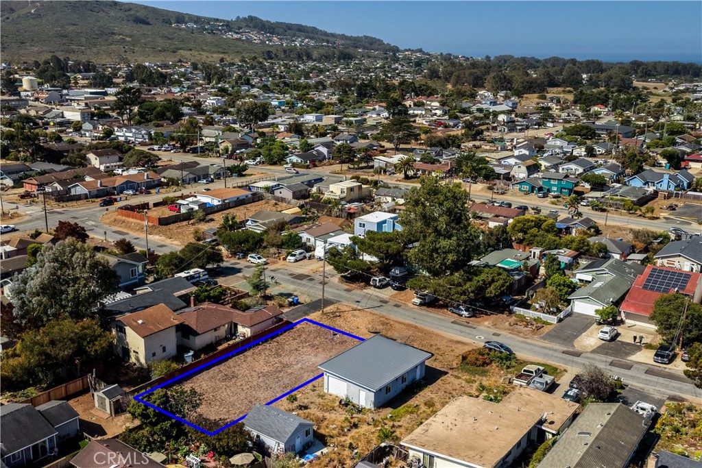 1852 12th St, Los Osos, CA 93402
