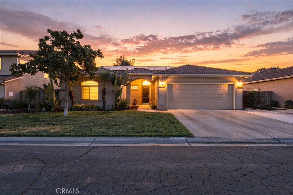 1162 Paradise Loop, Lemoore, CA 93245