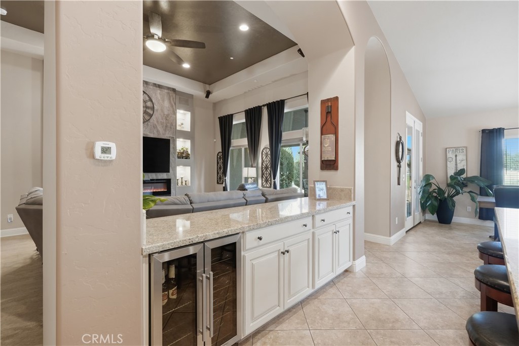 1162 Paradise Loop, Lemoore, CA 93245
